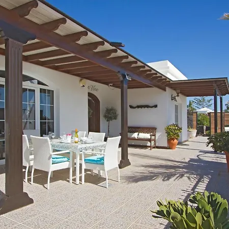 Traspies - 4 Bedroom Private Pool Plus Hot Tub Wifi Villa