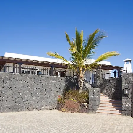 Villa Traspies - 4 Bedroom Private Pool Plus Hot Tub Wifi